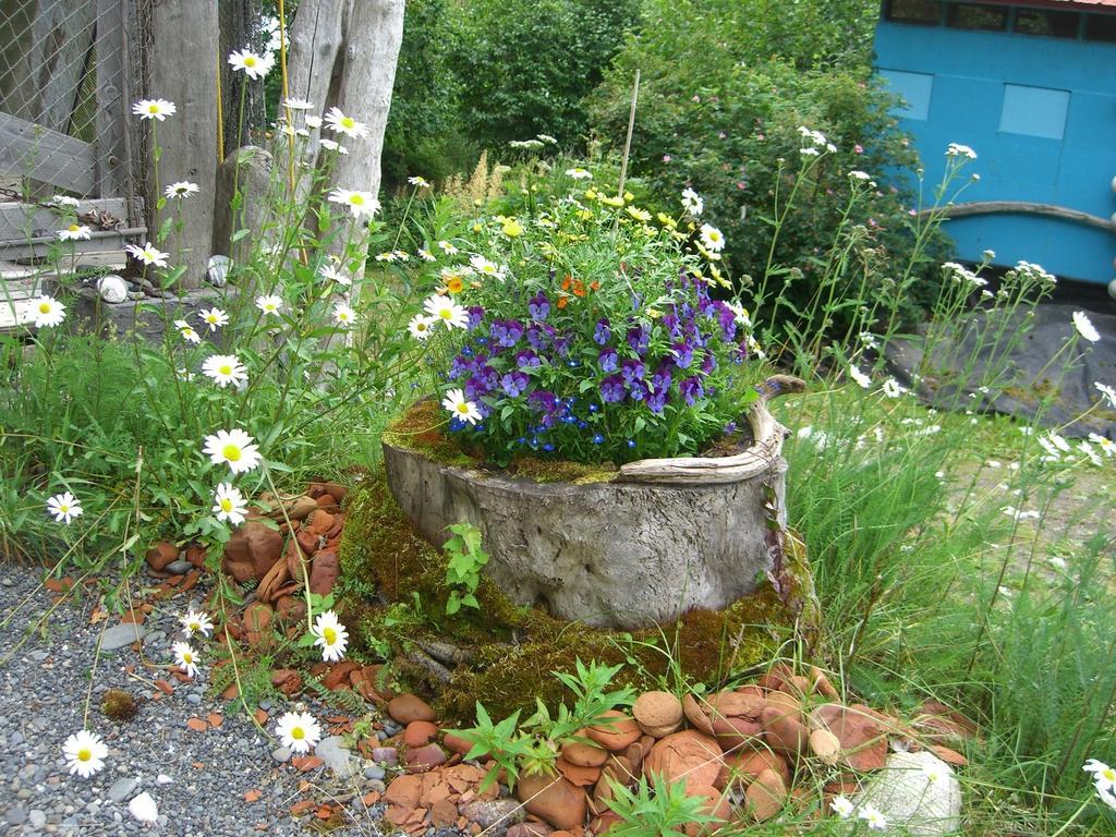 Brigitte'S Bavarian Bed Und Breakfast Millers Landing Kültér fotó