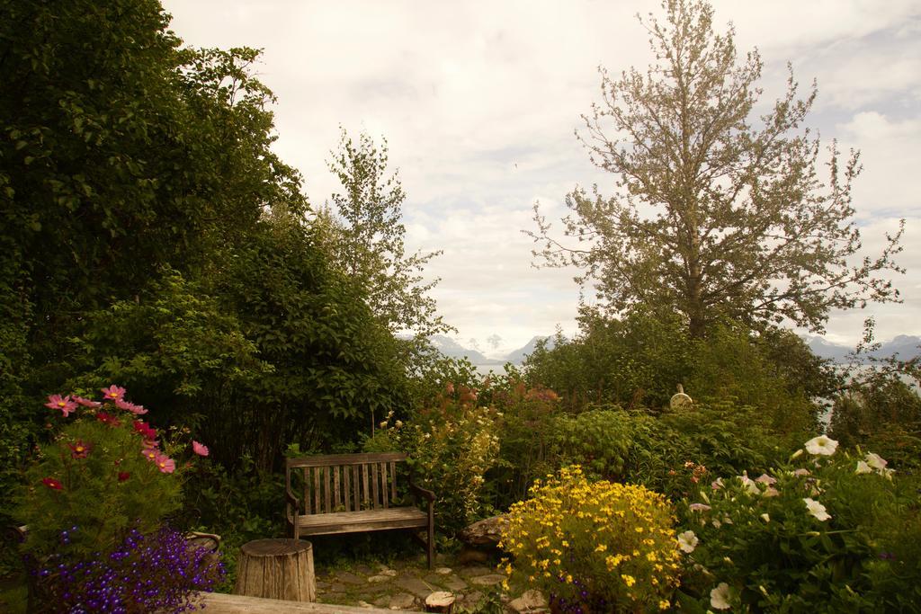 Brigitte'S Bavarian Bed Und Breakfast Millers Landing Kültér fotó